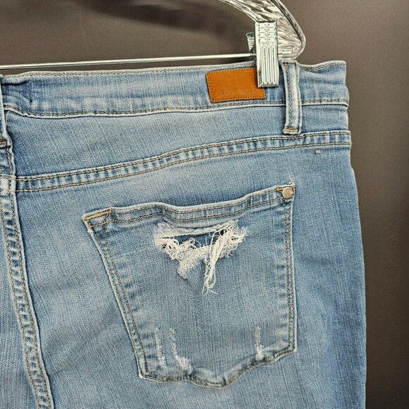 Judy Blue Skinny Denim Jeans 2XL Distressed Ankle Cropped Cotton Stretch Medium - Picture 10 of 13